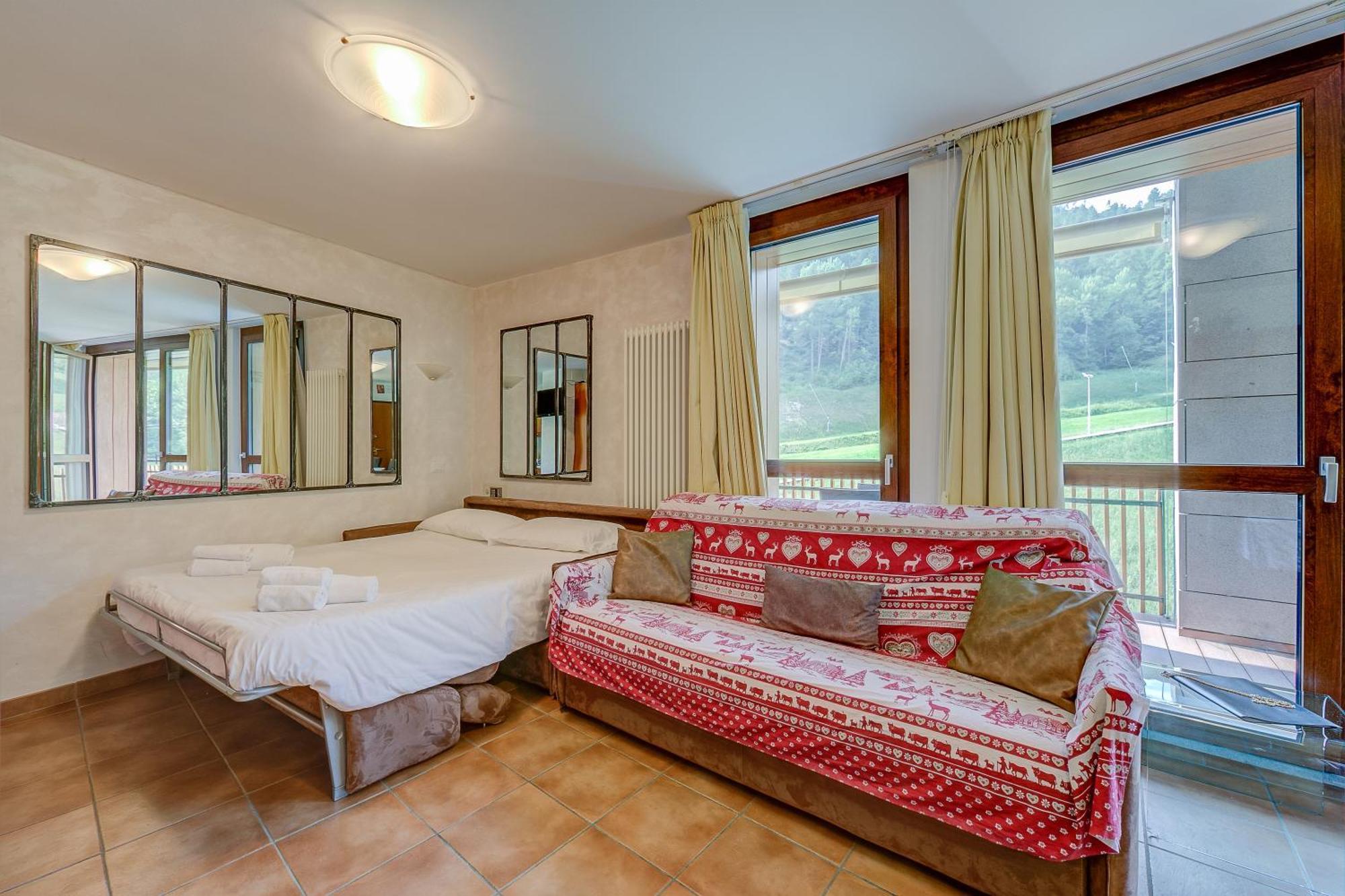 La Marmotta Campo Smith On The Ski Slopes - Happy Rentals Bardonecchia Exterior photo