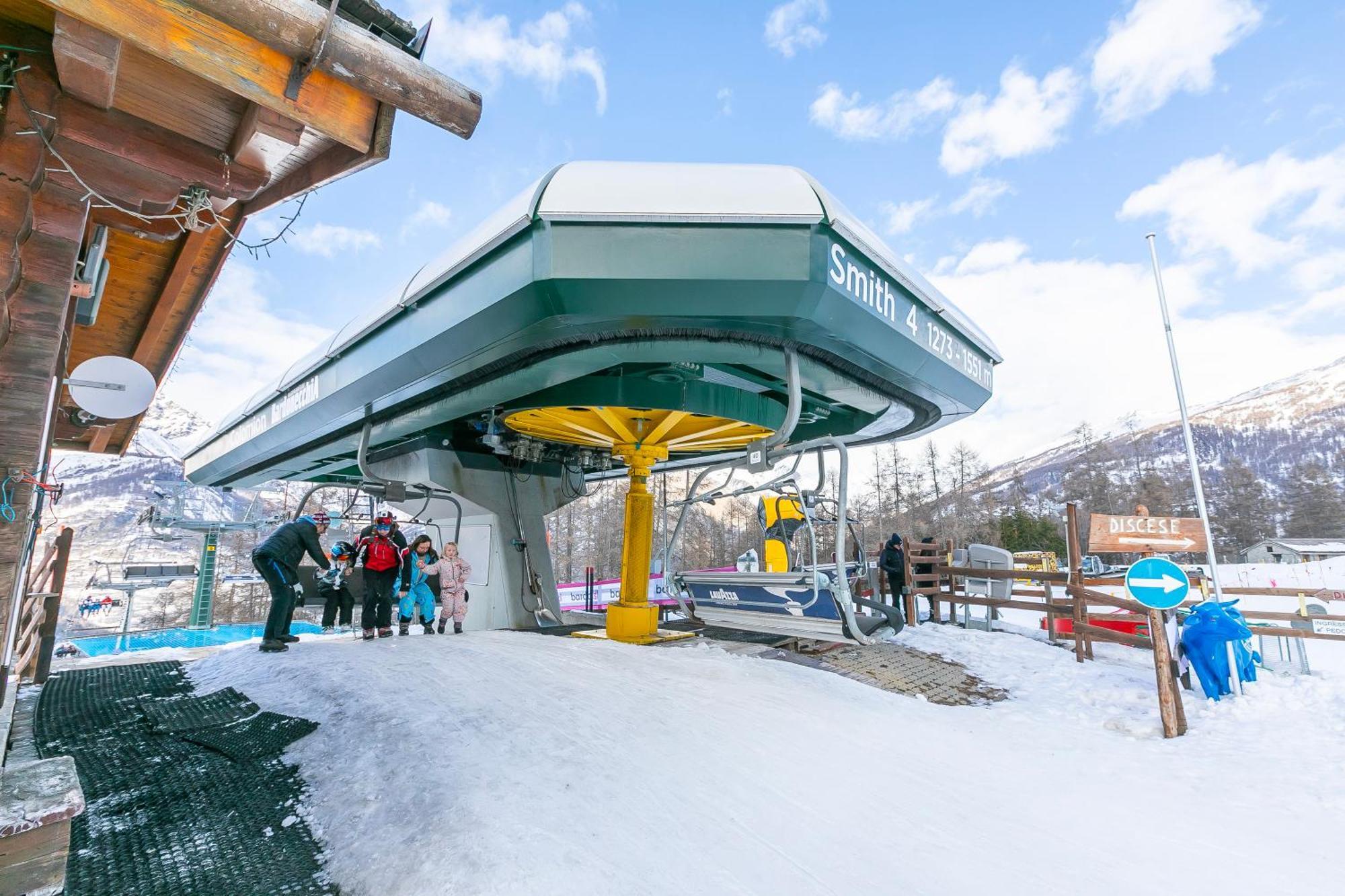 La Marmotta Campo Smith On The Ski Slopes - Happy Rentals Bardonecchia Exterior photo
